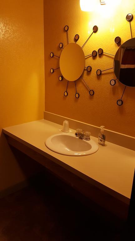 Earth Inn Motel - Jackson Zewnętrze zdjęcie